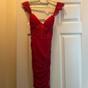 Windsor red lacy mini dress, Small